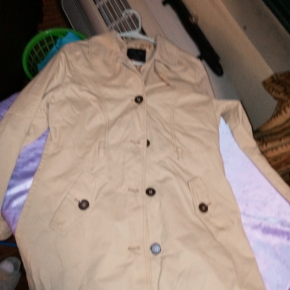 Jacket - Picture 2 of 3